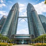 Petronas Twin Towers: Twin Towers with a Stunning Skybridge