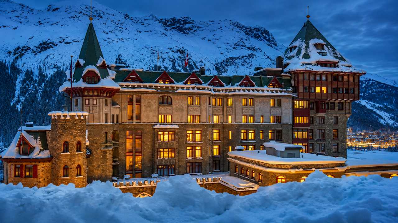 A Tranquil Luxury Hotel in the Swiss Alps Will Be a Symbol of the New Travel Lifestyle That Will Go Viral in 2026