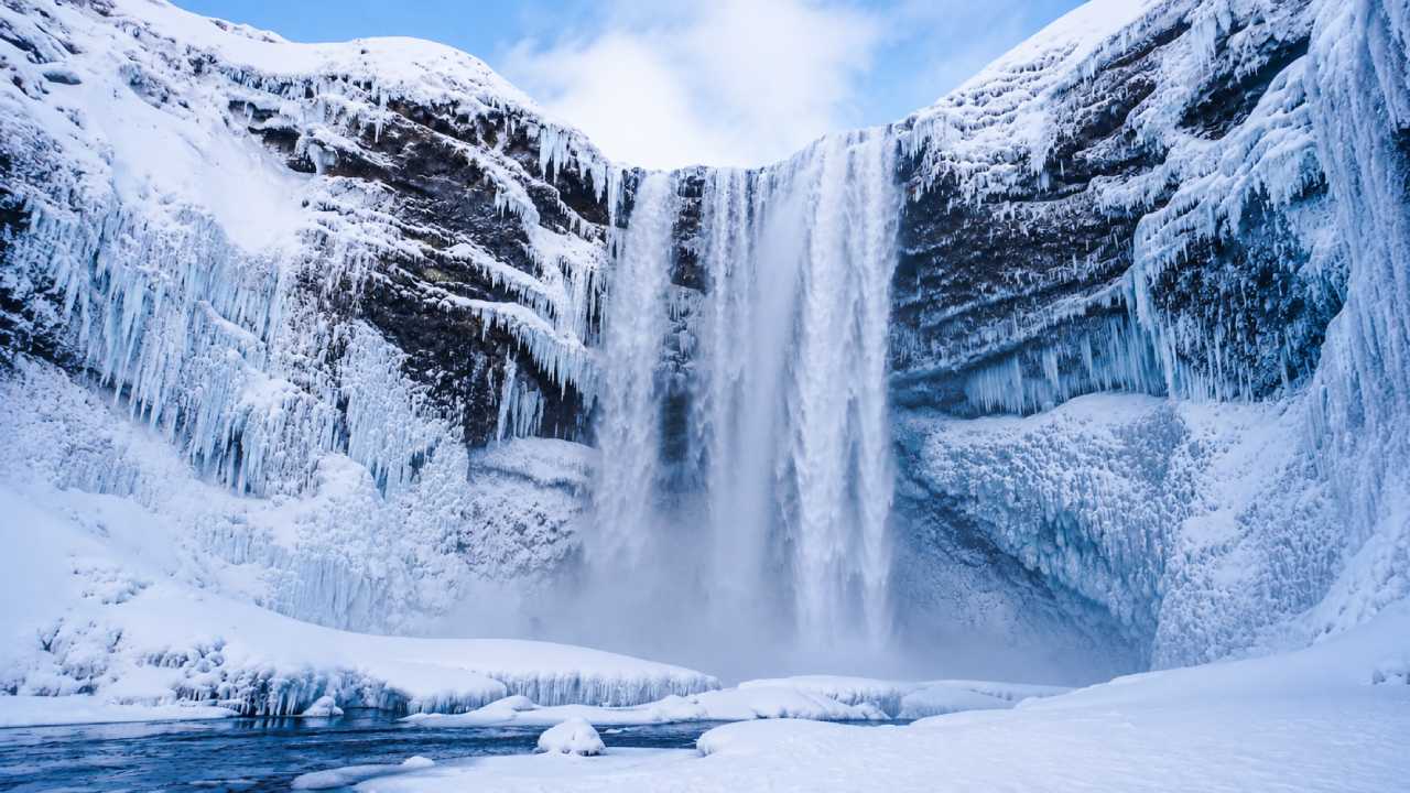 The Beauty of Skógafoss in Iceland That Makes It Hard for Tourists to Blink