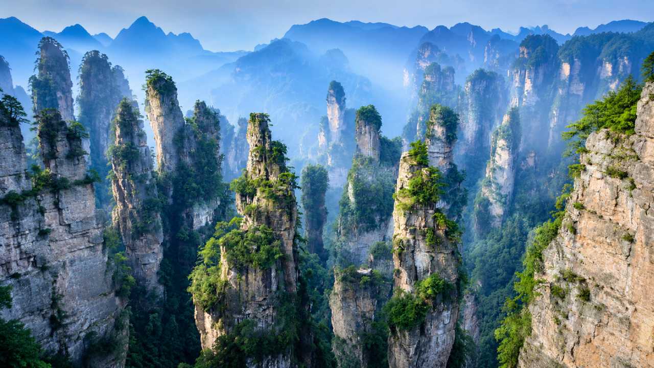 Zhangjiajie National Forest Park: The Land Above the Clouds That Inspired Avatar