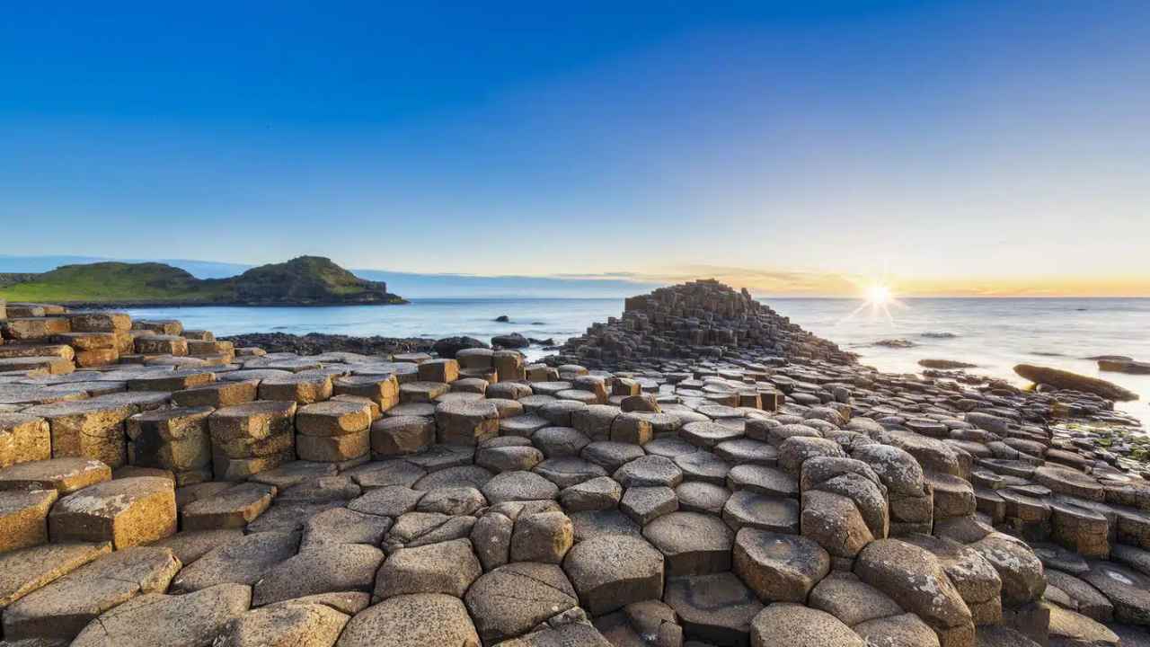 A Trip to the Giant's Causeway: Enjoying a Fantasy-Like Natural Landscape